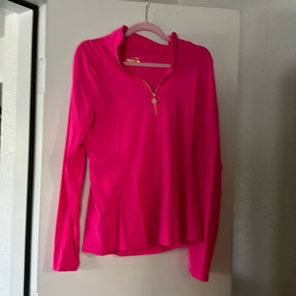 Lilly Pulitzer Lucretia top. Never worn. Non smoking house